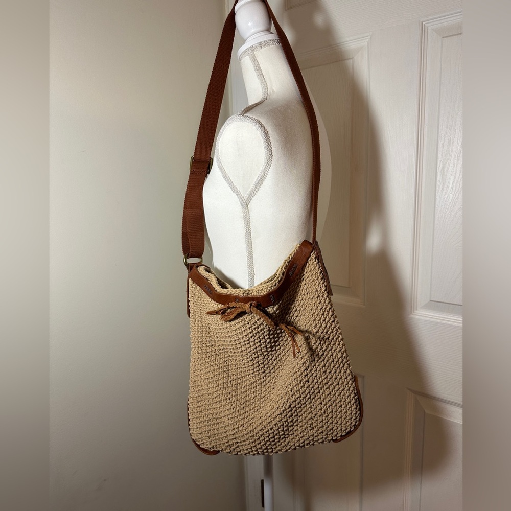 Lucky Brand Beige Woven Crossbody with Brown Trim